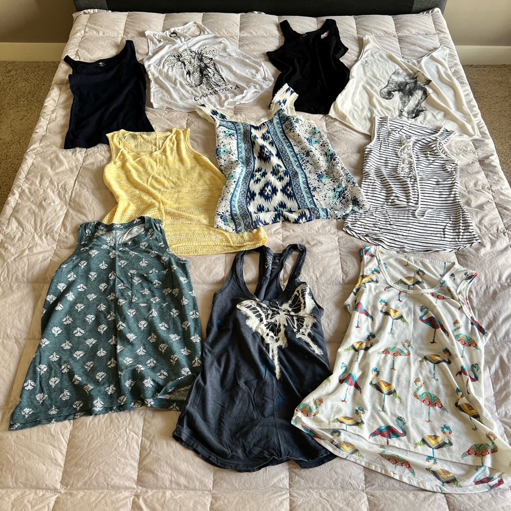 10 Tank Tops Bundle